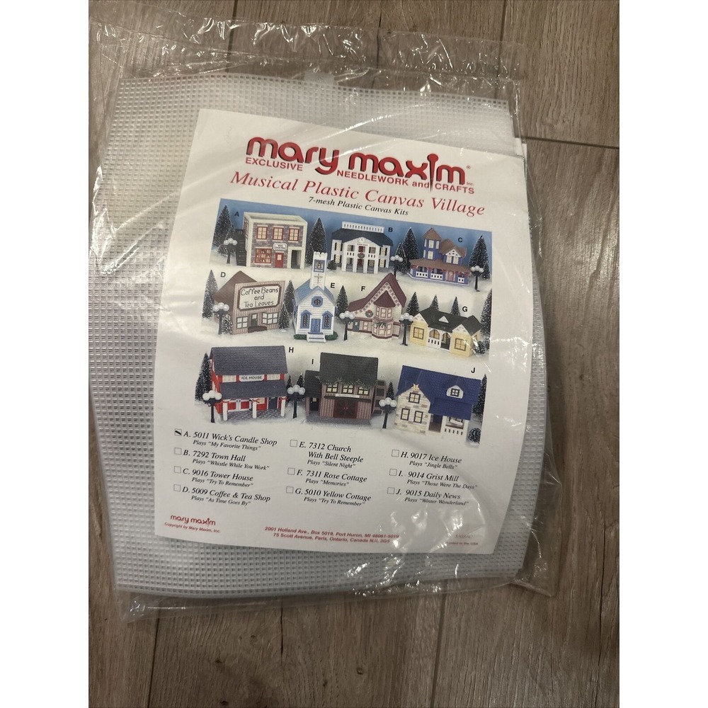 Mary Maxim Needlework Craft Musical Village Wick's Candle Shop 5011 Plastic Canv